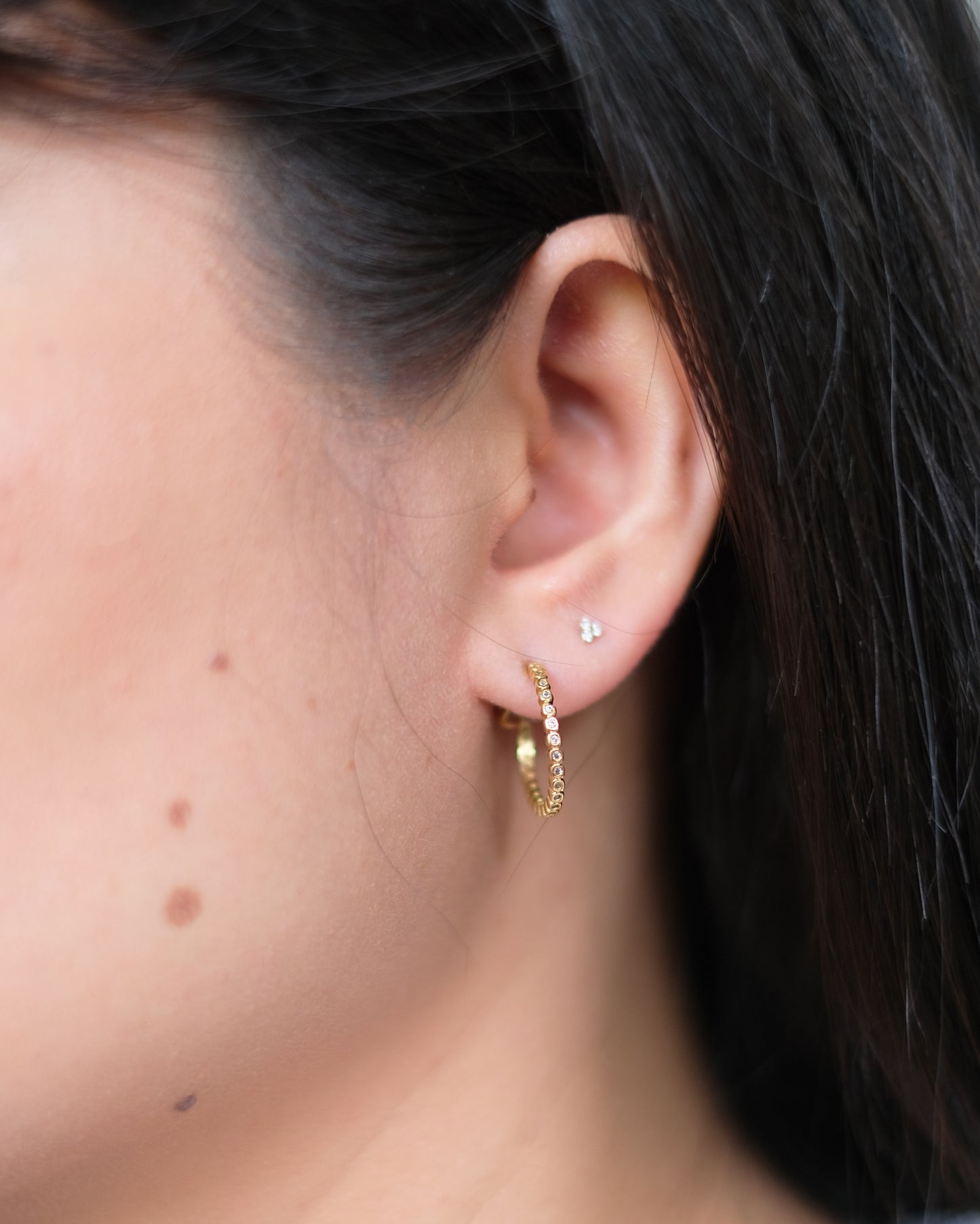 C-STYLE CUBIC ZIRCONIA BEZEL HOOPS