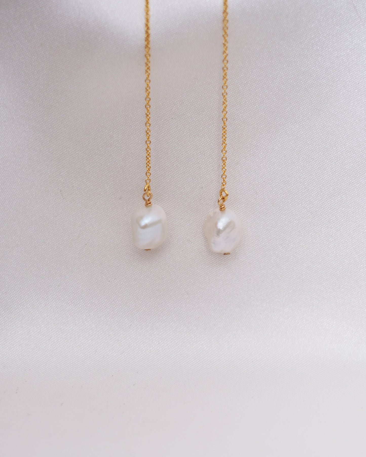 PEARL THREADER EARRINGS