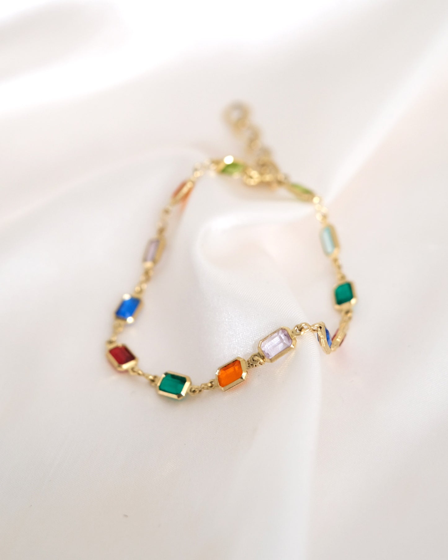 MULTICOLOR BRACELET