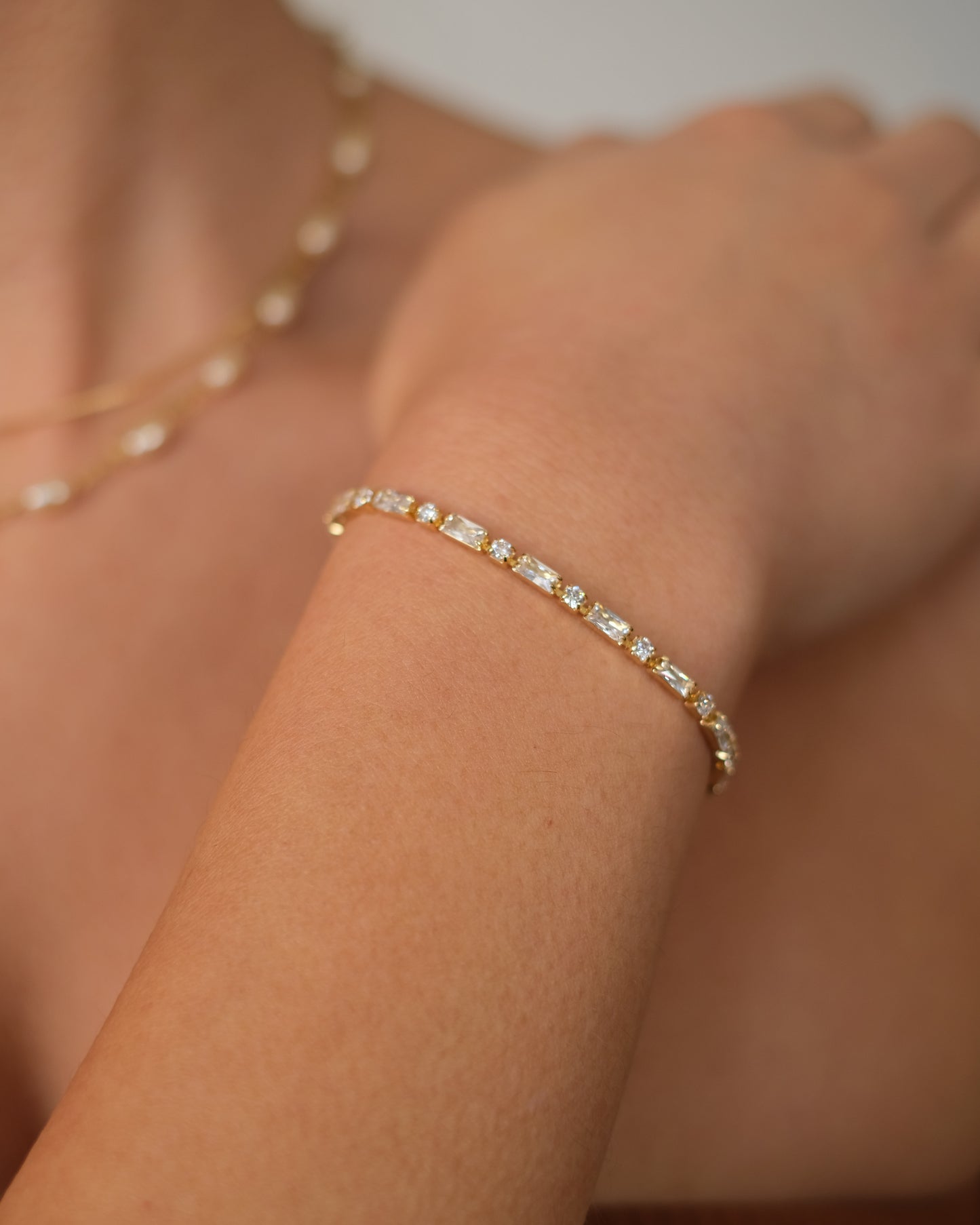 ROUND CUT BAGUETTE TENNIS BRACELET