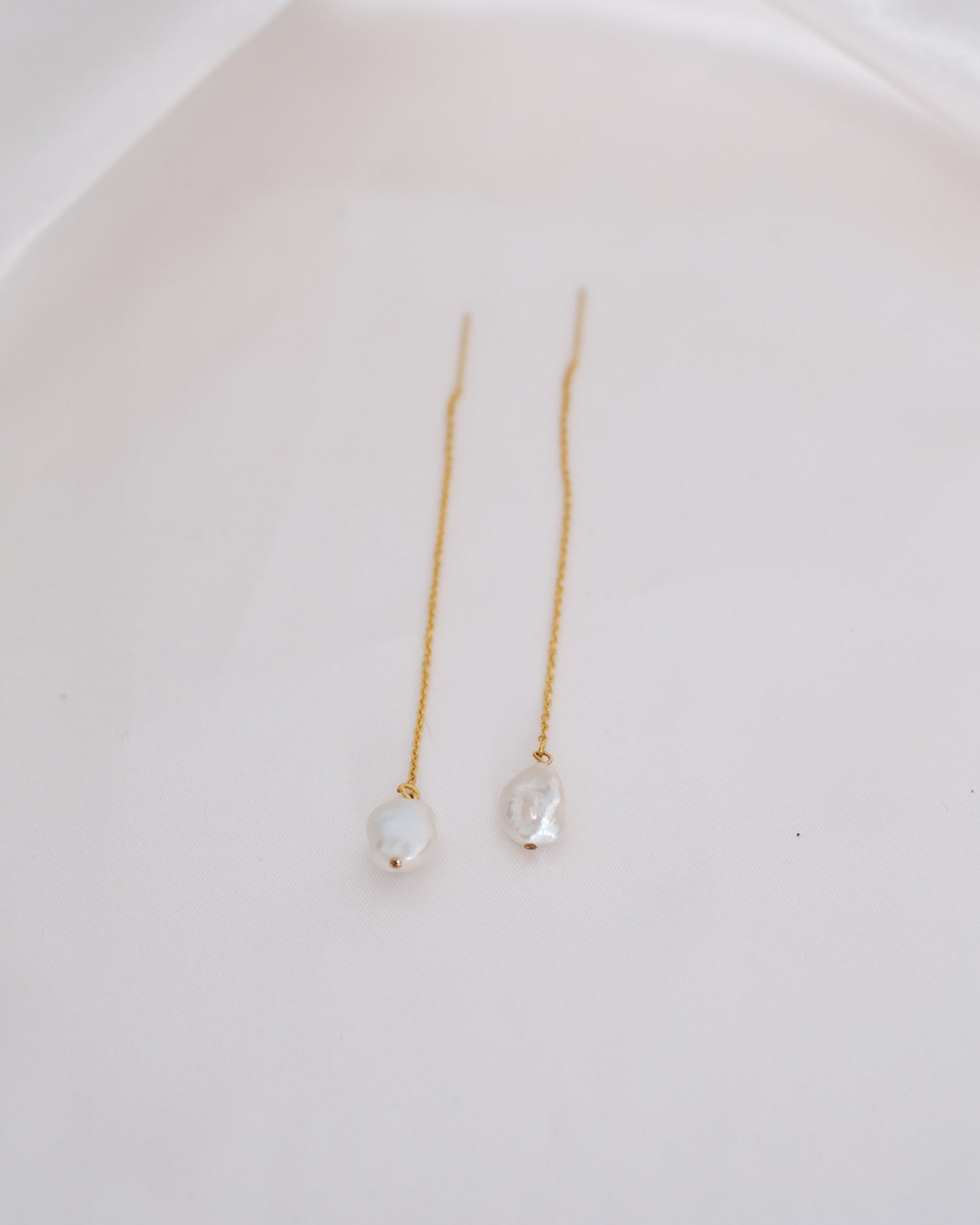 PEARL THREADER EARRINGS