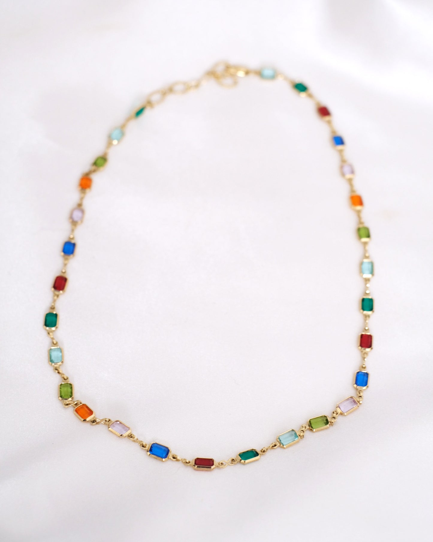 MULTICOLOR NECKLACE