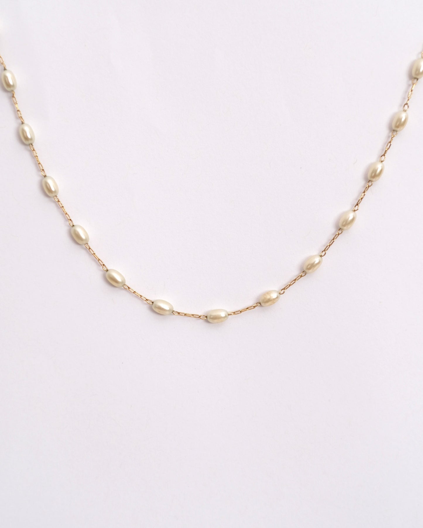 OVAL PEARL NECKLACE