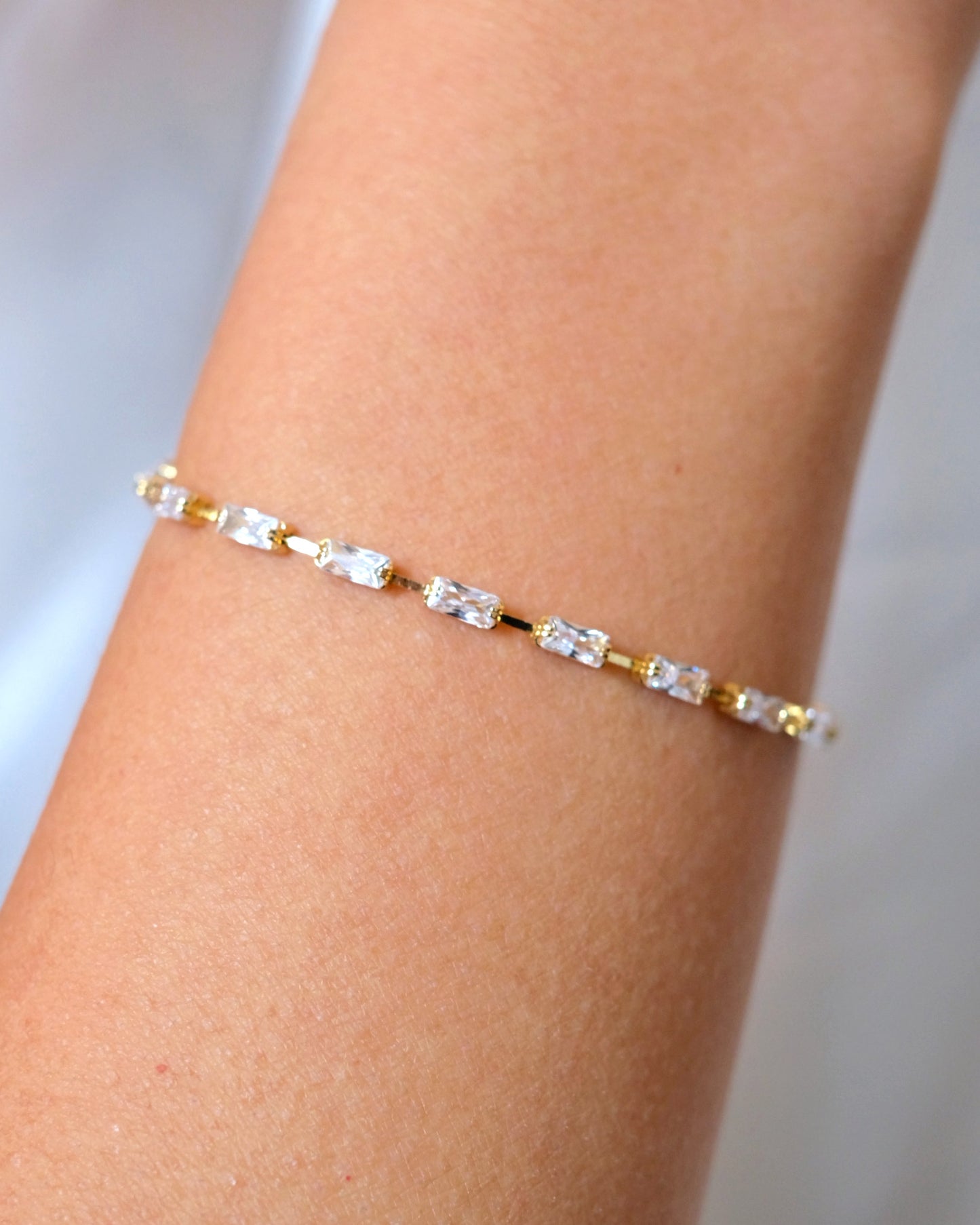 CUBIC ZIRCONIA BAQUETTE BRACELET